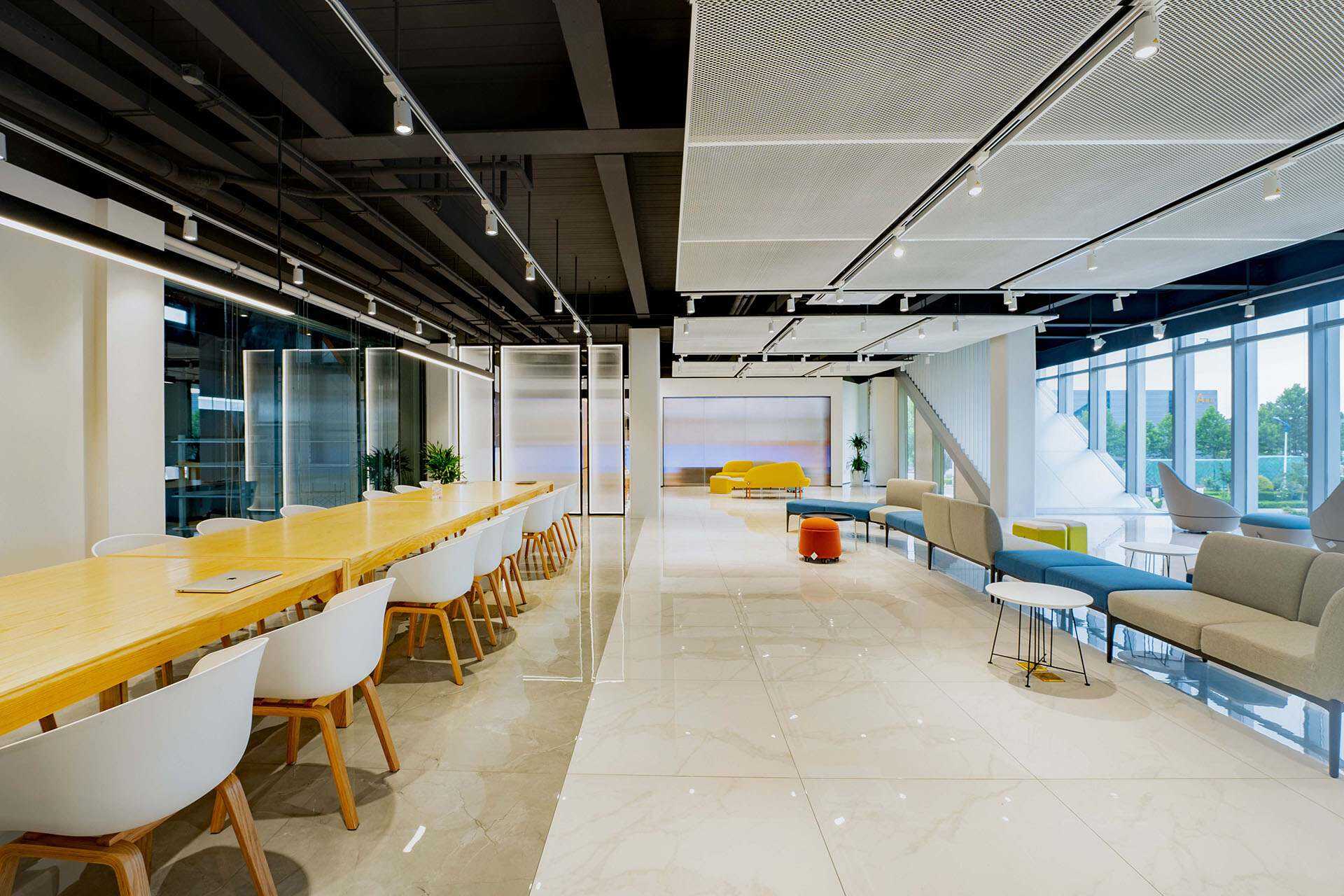 萬事達(dá)鋼品研究院